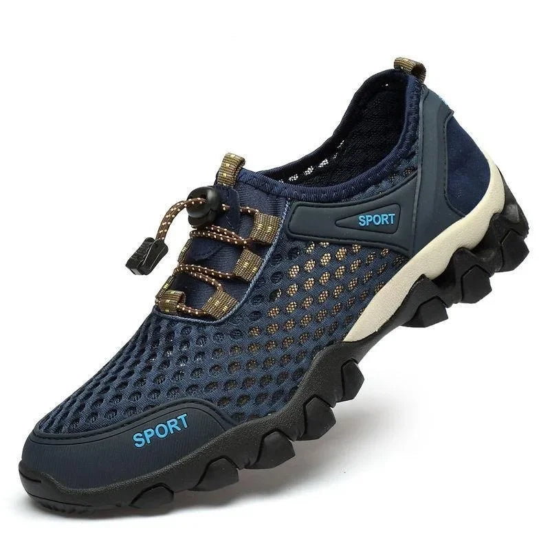 Mountaineering Breathable Lightweight Anti Slip Shoes